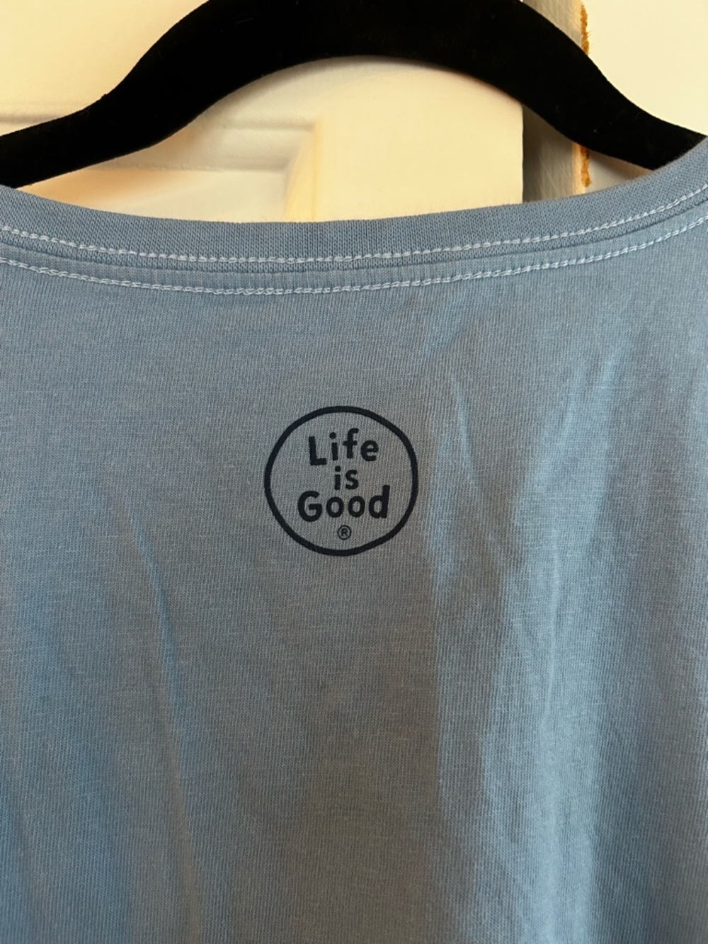 NWT Life Is Good V-Neck Long-Sleeve Tee with Dog & Wine Graphic - Picture 6 of 8
